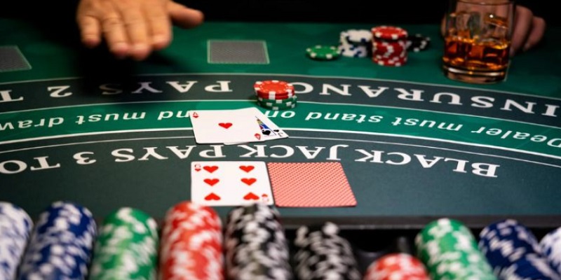 Quyết định lấy thêm hoặc dừng lại đúng lúc